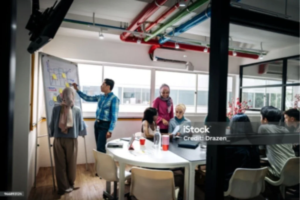 EFFECTIVE STRATEGIES Learn leadership strategies that fit the demands of the future, where innovation, adaptability, and forward-thinking are the keys to success. Transform your leadership style and achieve exceptional results.
